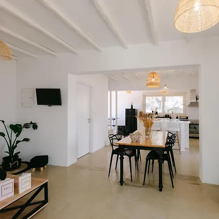 Blue Zircon וילה *