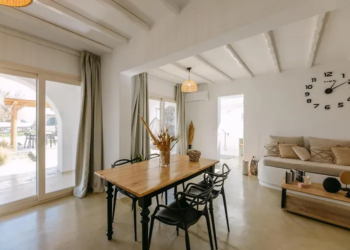 Blue Zircon Stelida (Naxos)